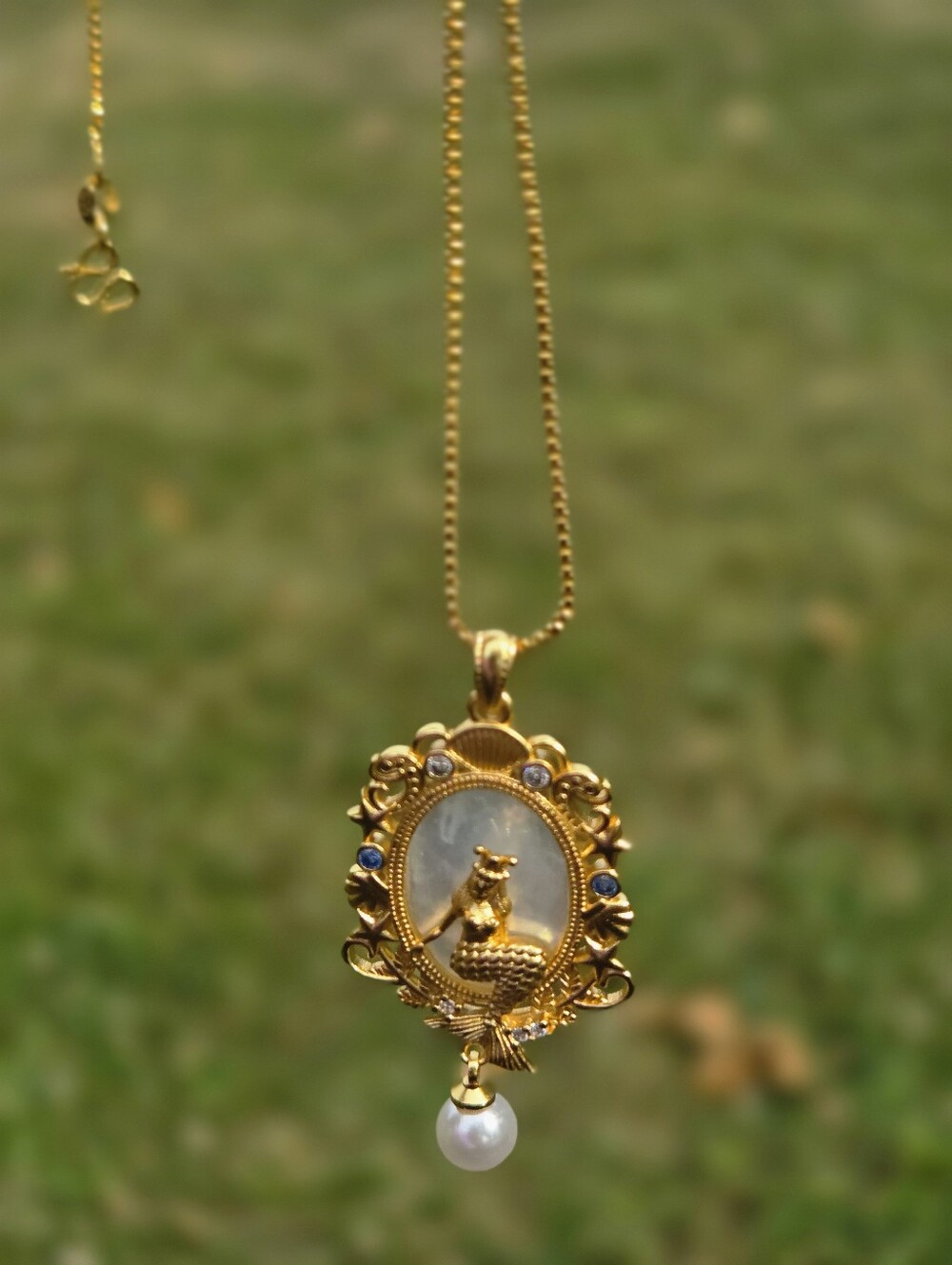 Gold Mermaid Cameo Pearl Pendant Sirencore Matching Set